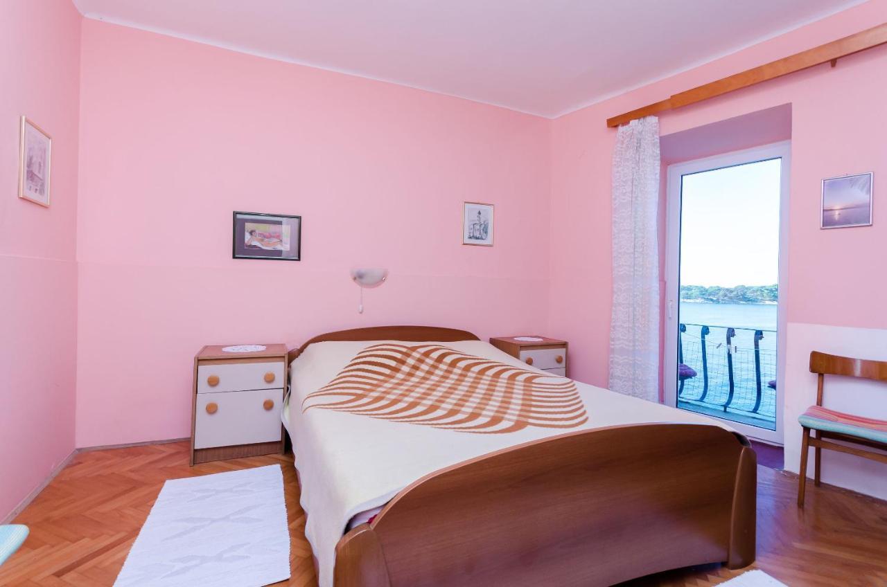 Rooms Sonja P Раб Екстериор снимка