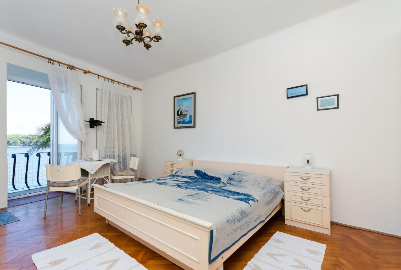 Rooms Sonja P Раб Екстериор снимка